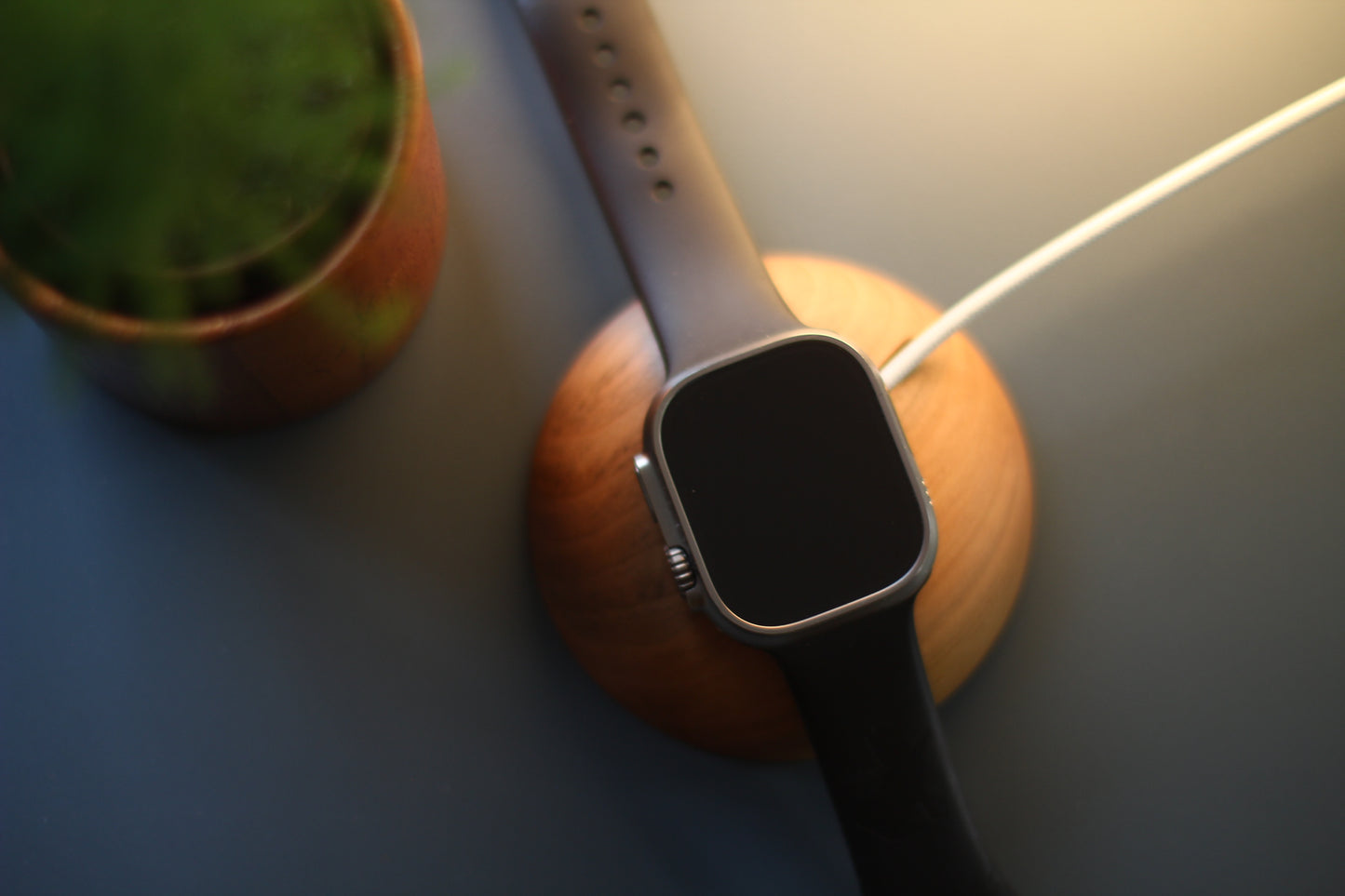 Apple Watch充電器の木皿