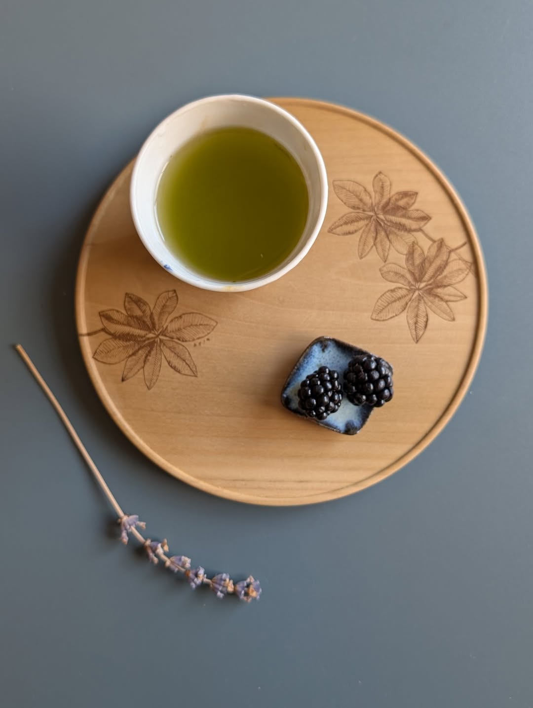 One-Off [ホオノキのトレー・００１]